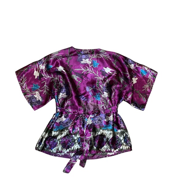 Wet Seal Purple and Blue Floral Kimono - Picture 3 of 6